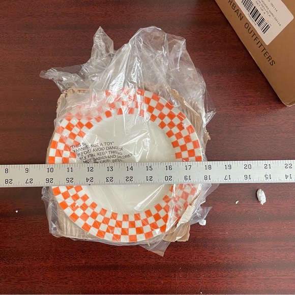 NIB UO Checker Deli Plate Orange Set of 4 - Picture 6 of 6